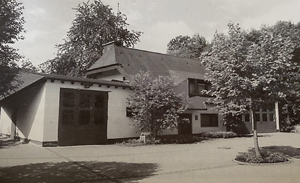 Feuerwehrgerätehaus bei Übergabe 1988